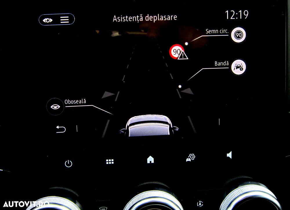 Renault Megane TCE 140 EDC Techno - 12