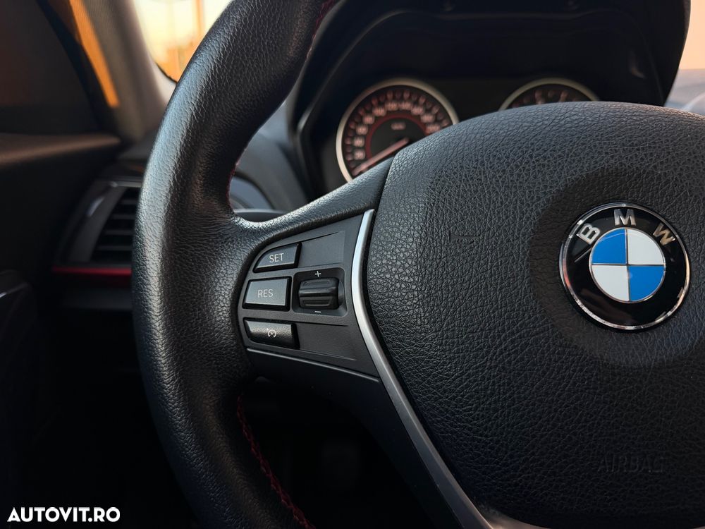 BMW Seria 1 116i Sport Line - 12