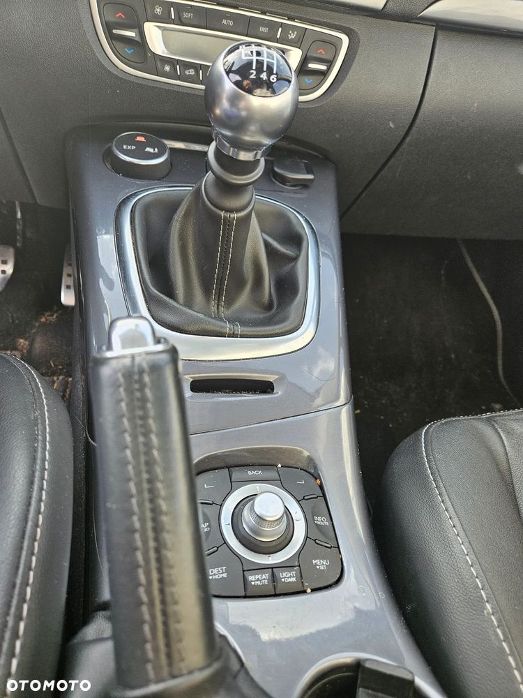 Renault Scenic 1.2 TCe Energy Bose Edition - 11