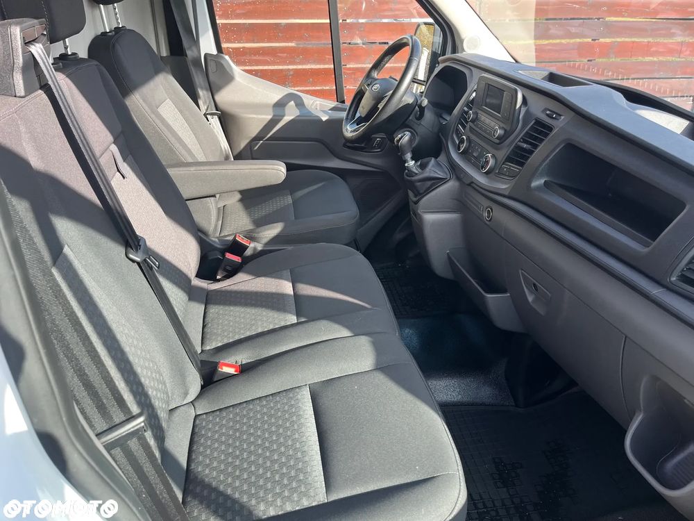 Ford Transit - 15
