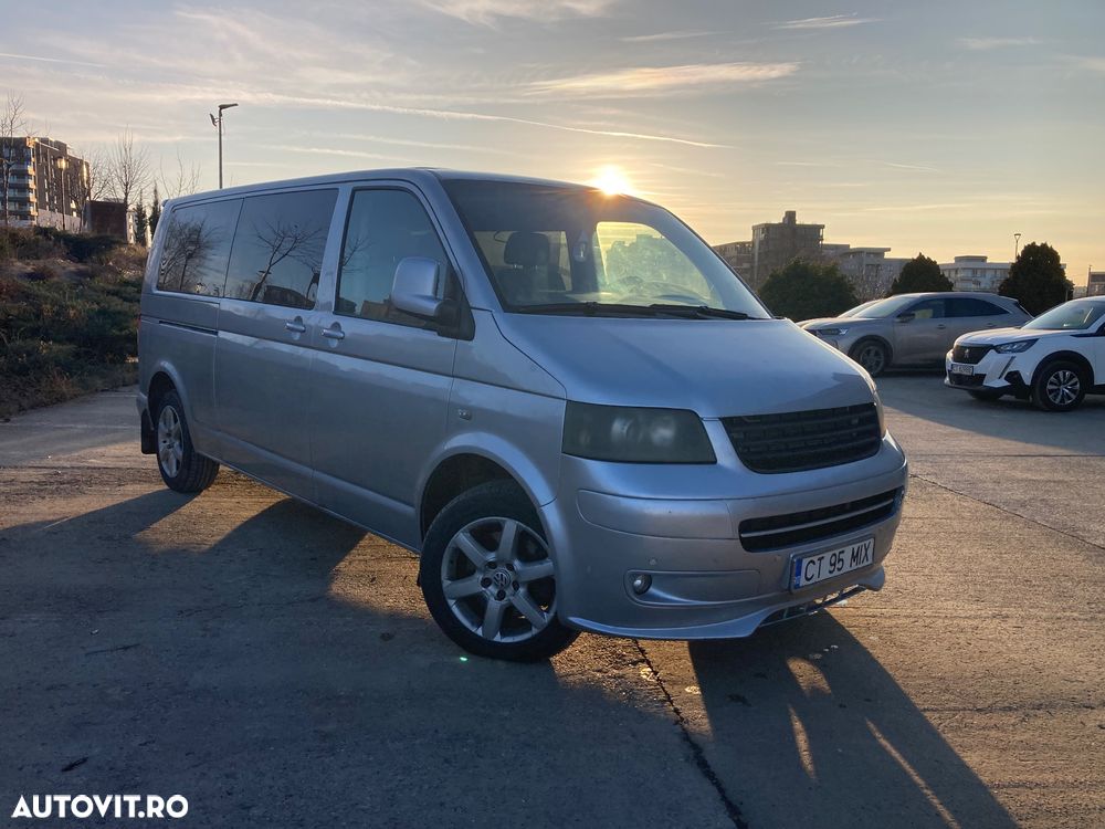 Volkswagen Caravelle - 1