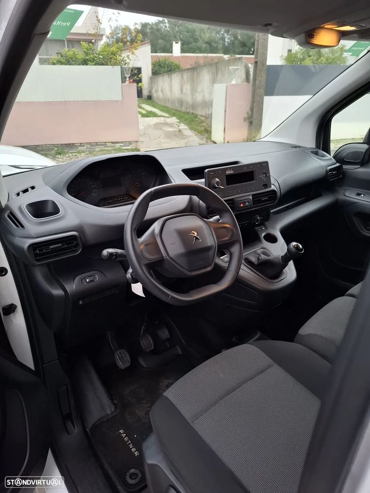 Peugeot Partener  1.5 Blue HDI Pro Standard 3 lugares - 7