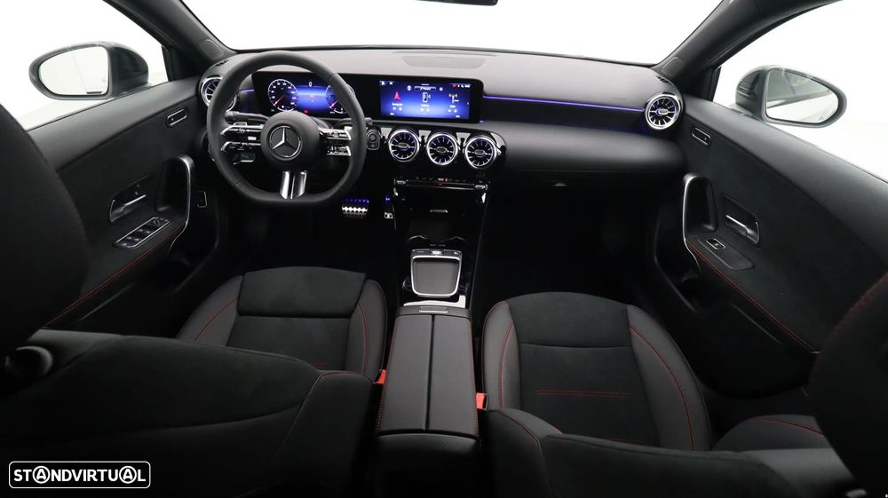 Mercedes-Benz A 200 Limousine d AMG Line Aut. - 11