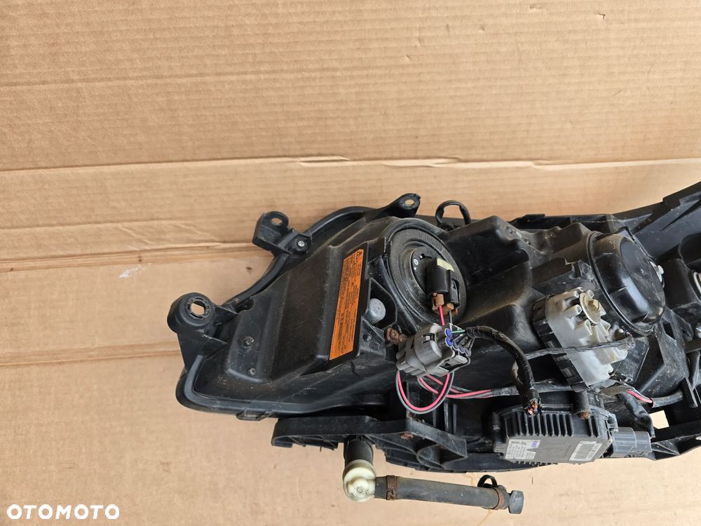 Subaru Forester 3 SH lampa kompletny reflektor spryskiwacz xenon przetwornica lampy - 17
