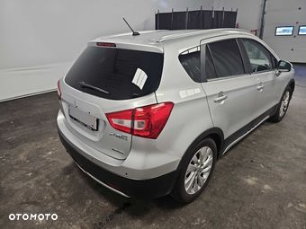 Suzuki SX4 S-Cross - 4