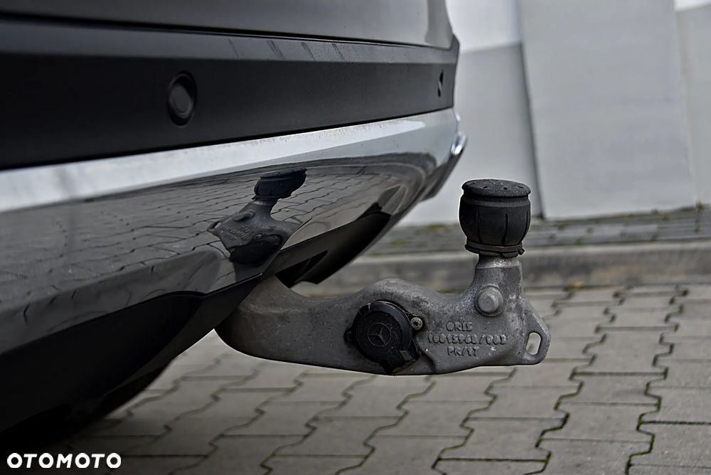 Mercedes-Benz GLE 300 d 4-Matic - 12