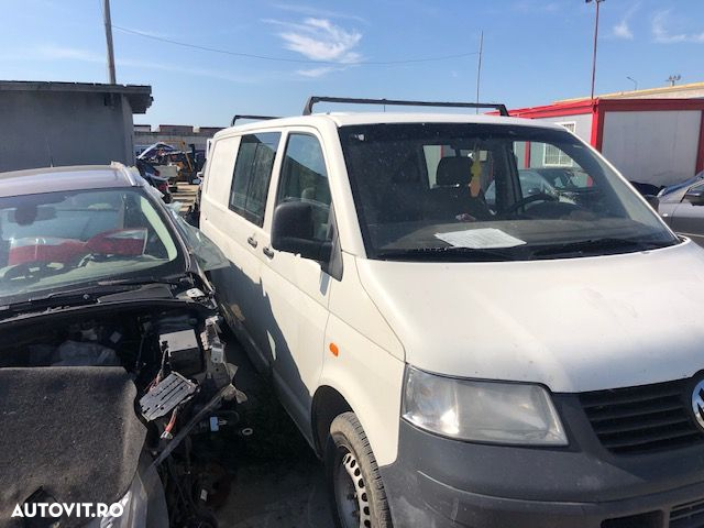 Dezmembrez Volkswagen T5 motor 2..5 tdi BNZ - 4
