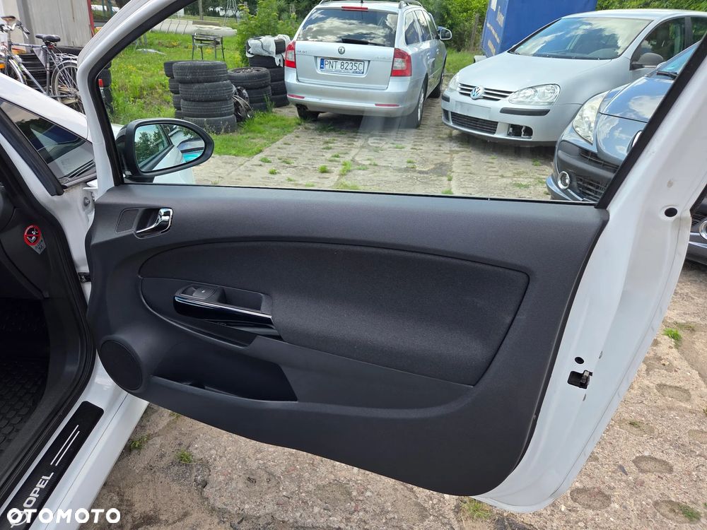 Opel Corsa - 14
