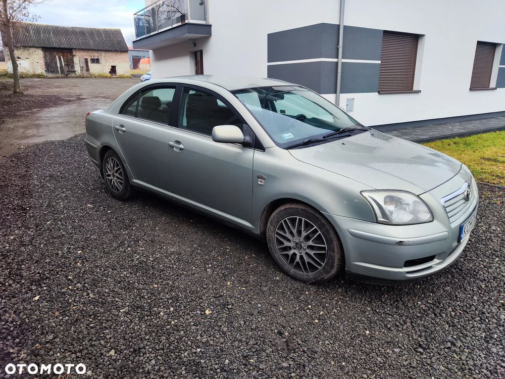 Toyota Avensis 2.0 D-4D Luna - 8