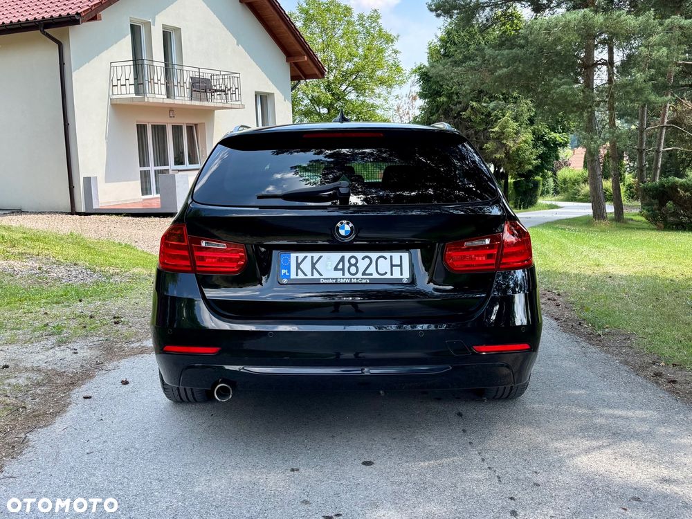 BMW Seria 3 316i Modern Line - 9