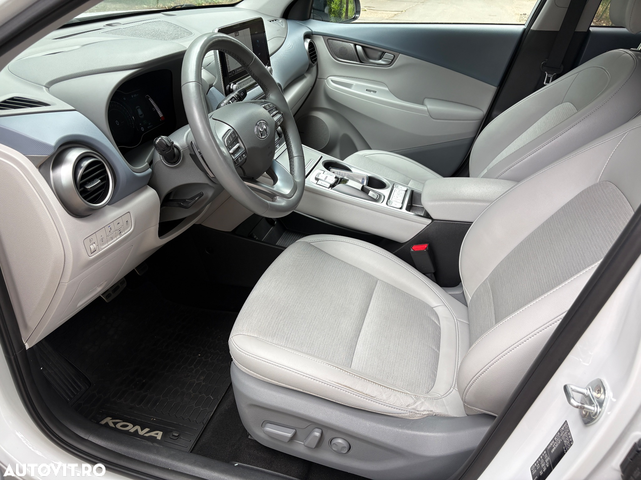 Hyundai KONA Electric 204CP Luxury+ - 11