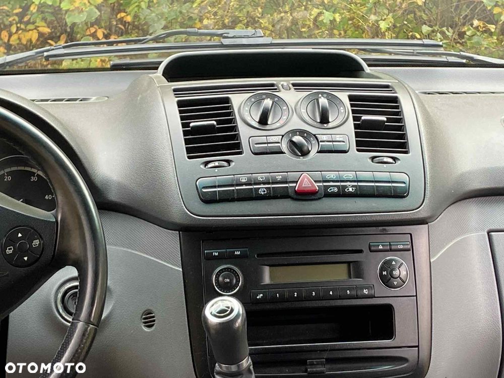 Mercedes-Benz Vito - 9