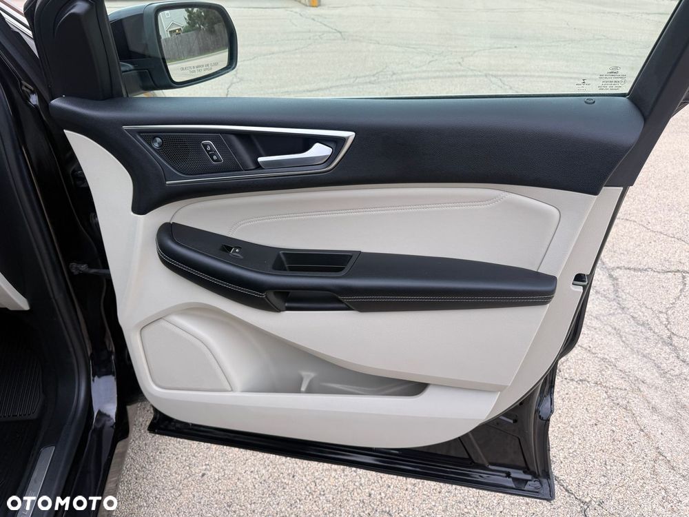 Ford Edge - 19