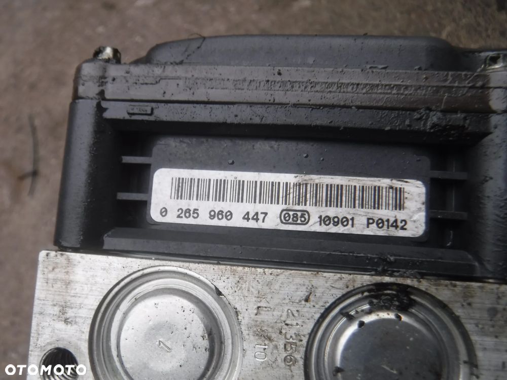 Bmw 5 F10 F11 pompa ABS  ECU 0265960447  6852811 6852808 - 3
