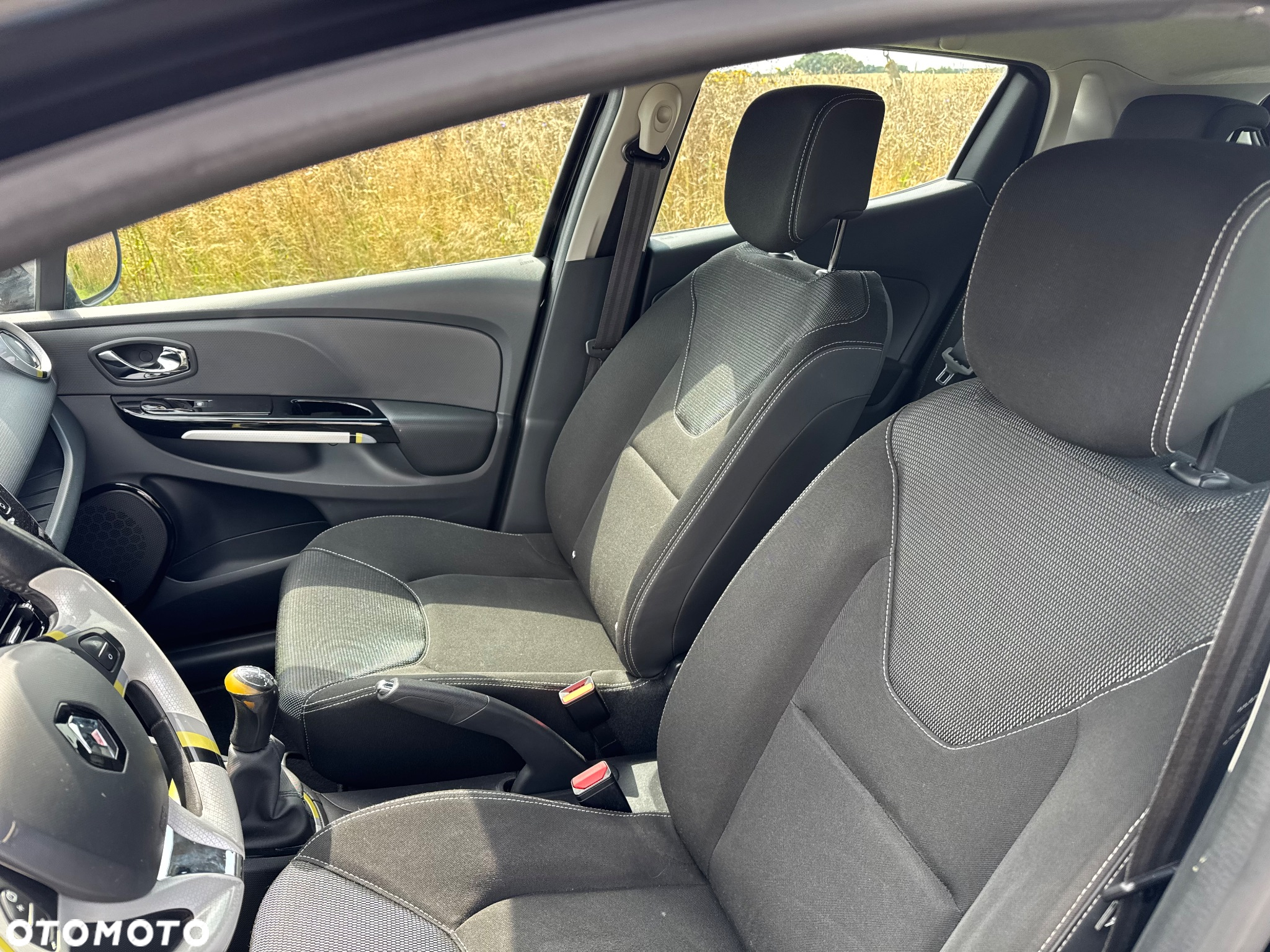Renault Clio (Energy) dCi 90 Bose Edition - 15