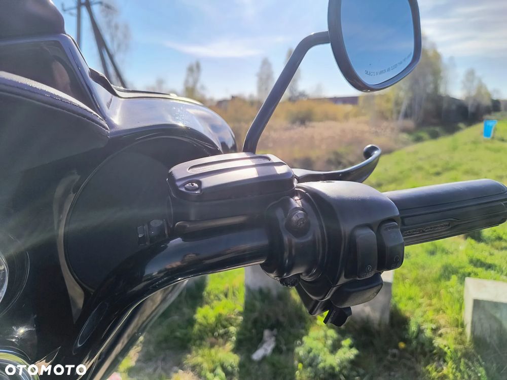Harley-Davidson Touring Ultra Limited - 19