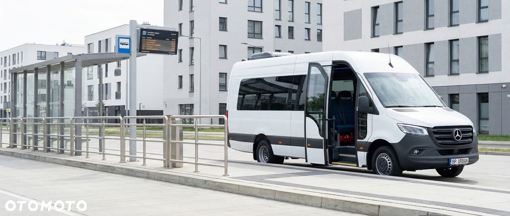 Mercedes-Benz Sprinter 517 - 2