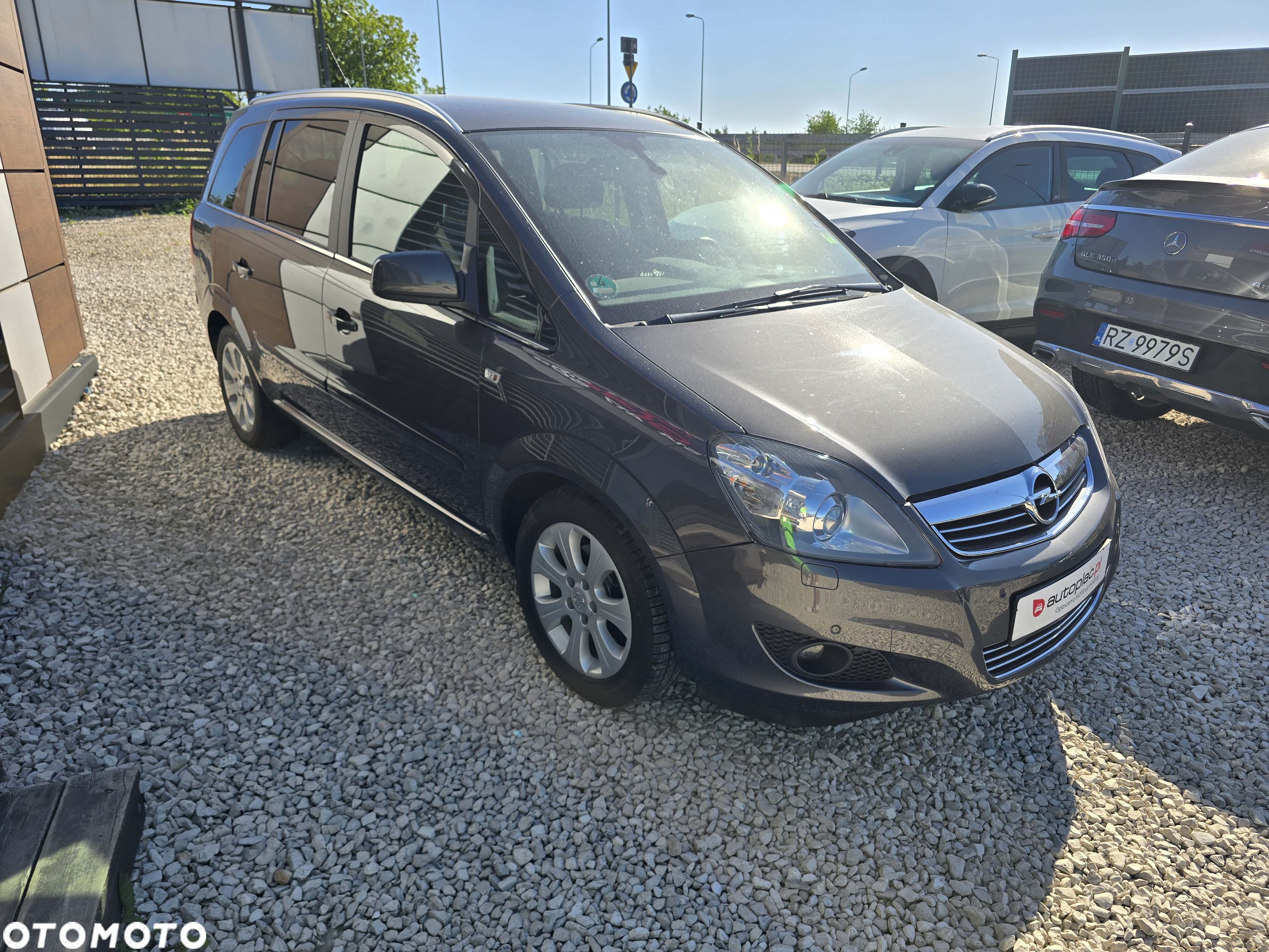 Opel Zafira 1.8 Cosmo EU5 - 7