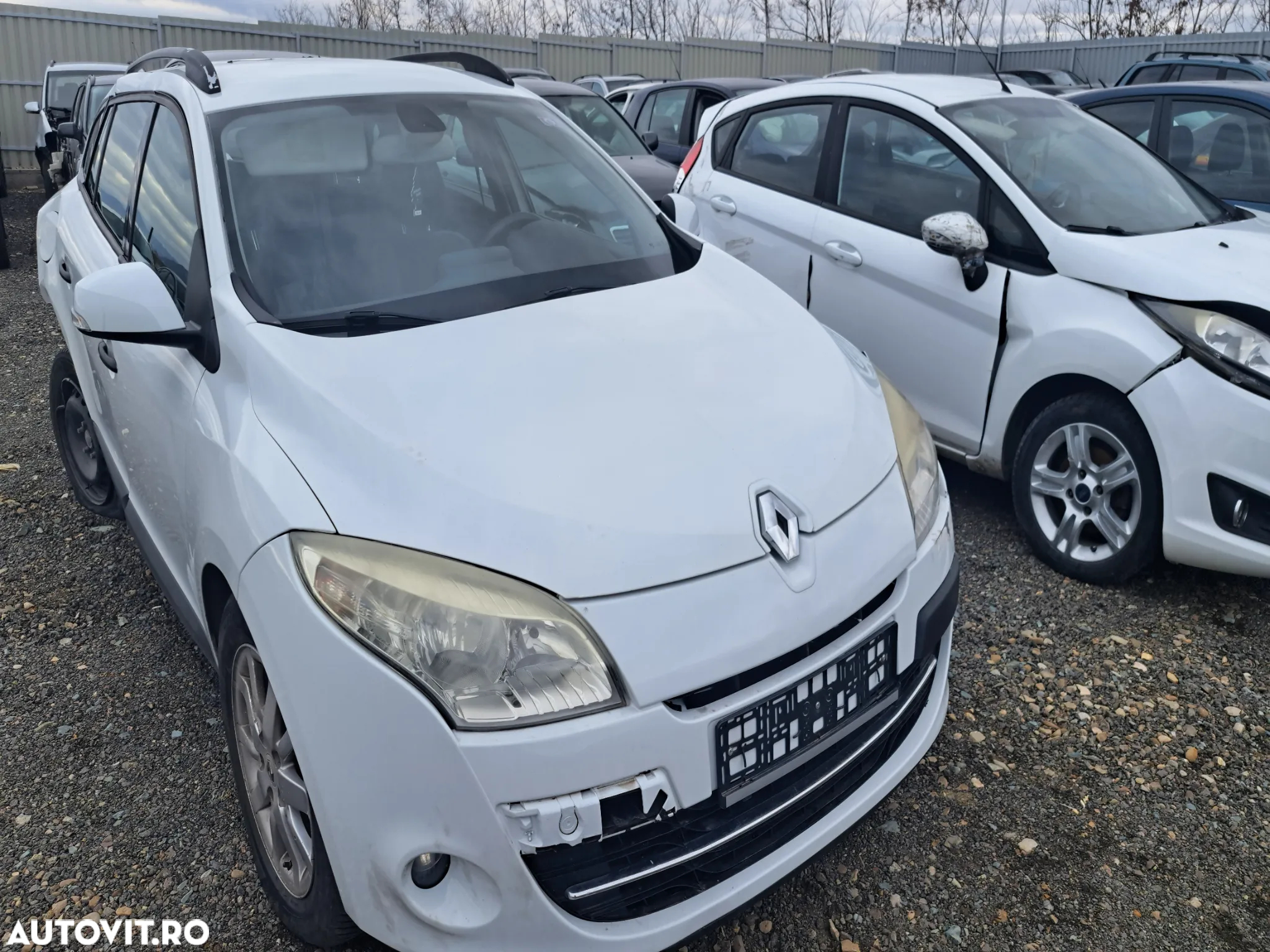 Dezmembram Megane 3 Break 1.5 dci 2011 K9K-J8 - 2