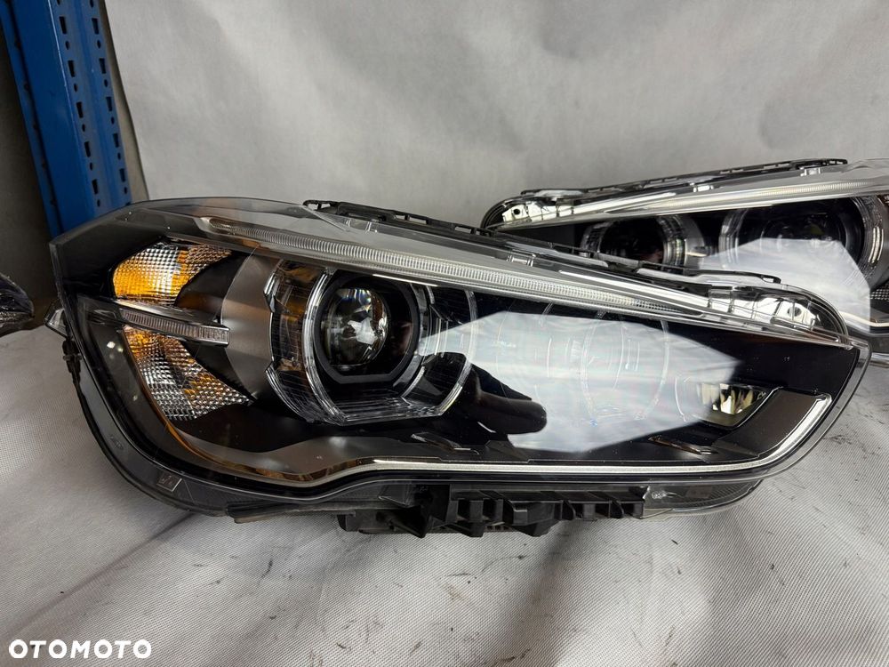 BMW X1 F48 FULL LED LAMPA LEWA PRAWA REFLEKTOR LEWY PRAWY DEMONTAŻ - 2