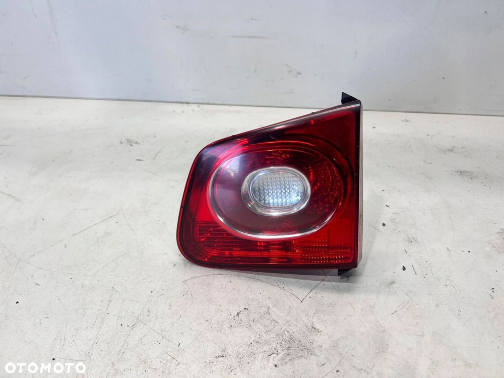 LAMPA PRAWY TYŁ Z KLAPY VW TIGUAN 5N0945094B - 7