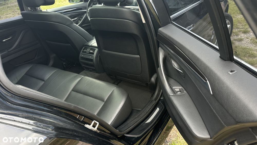 BMW Seria 5 520d - 9