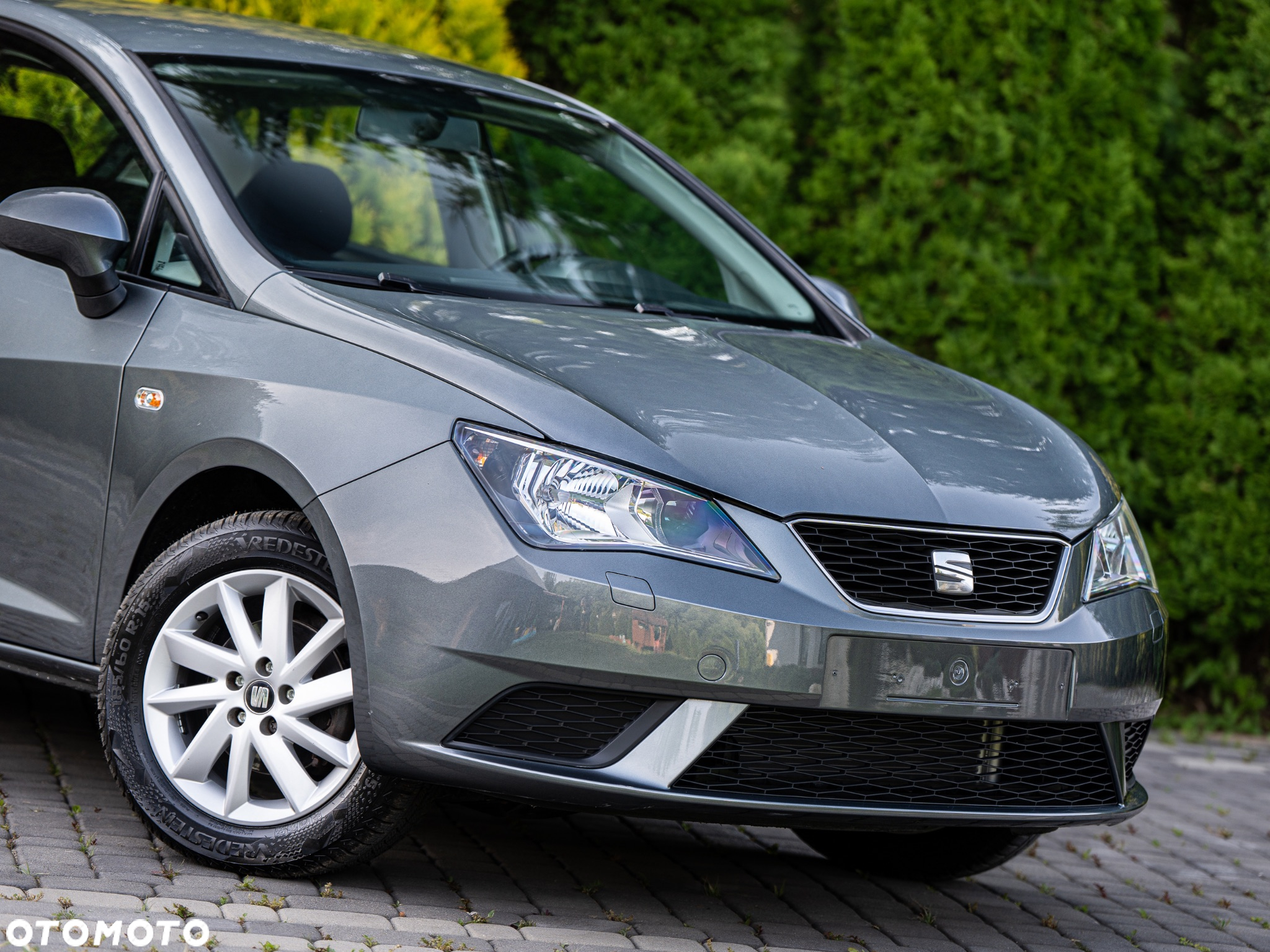 Seat Ibiza 1.4 16V Reference Salsa - 16