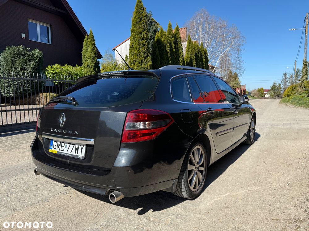 Renault Laguna 2.0T GT - 10