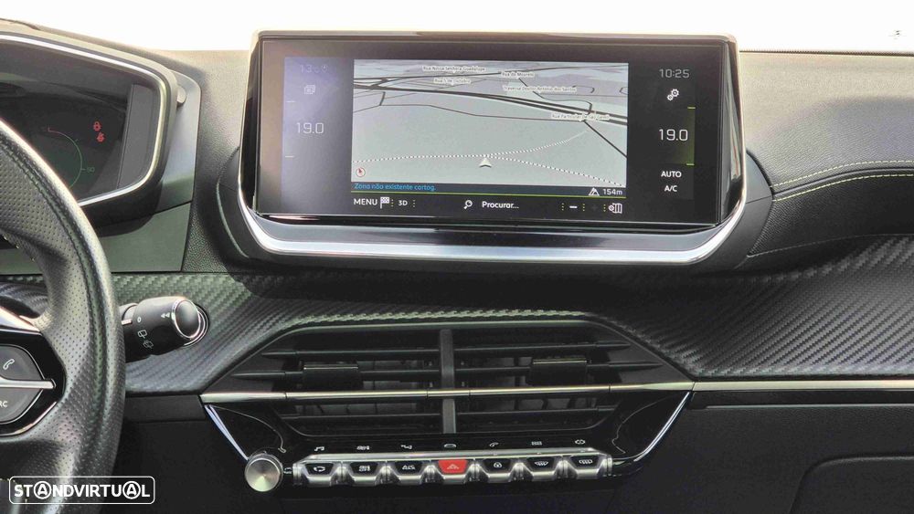 Peugeot 2008 1.2 PureTech GT Line - 15