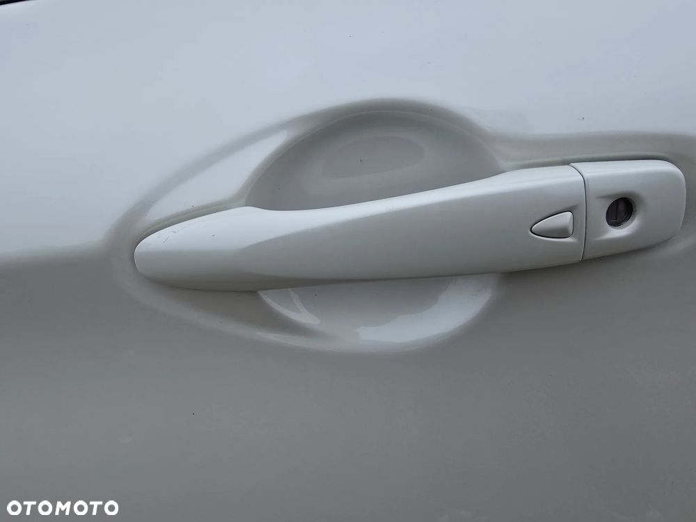 Nissan Qashqai 1.3 DIG-T Tekna - 14