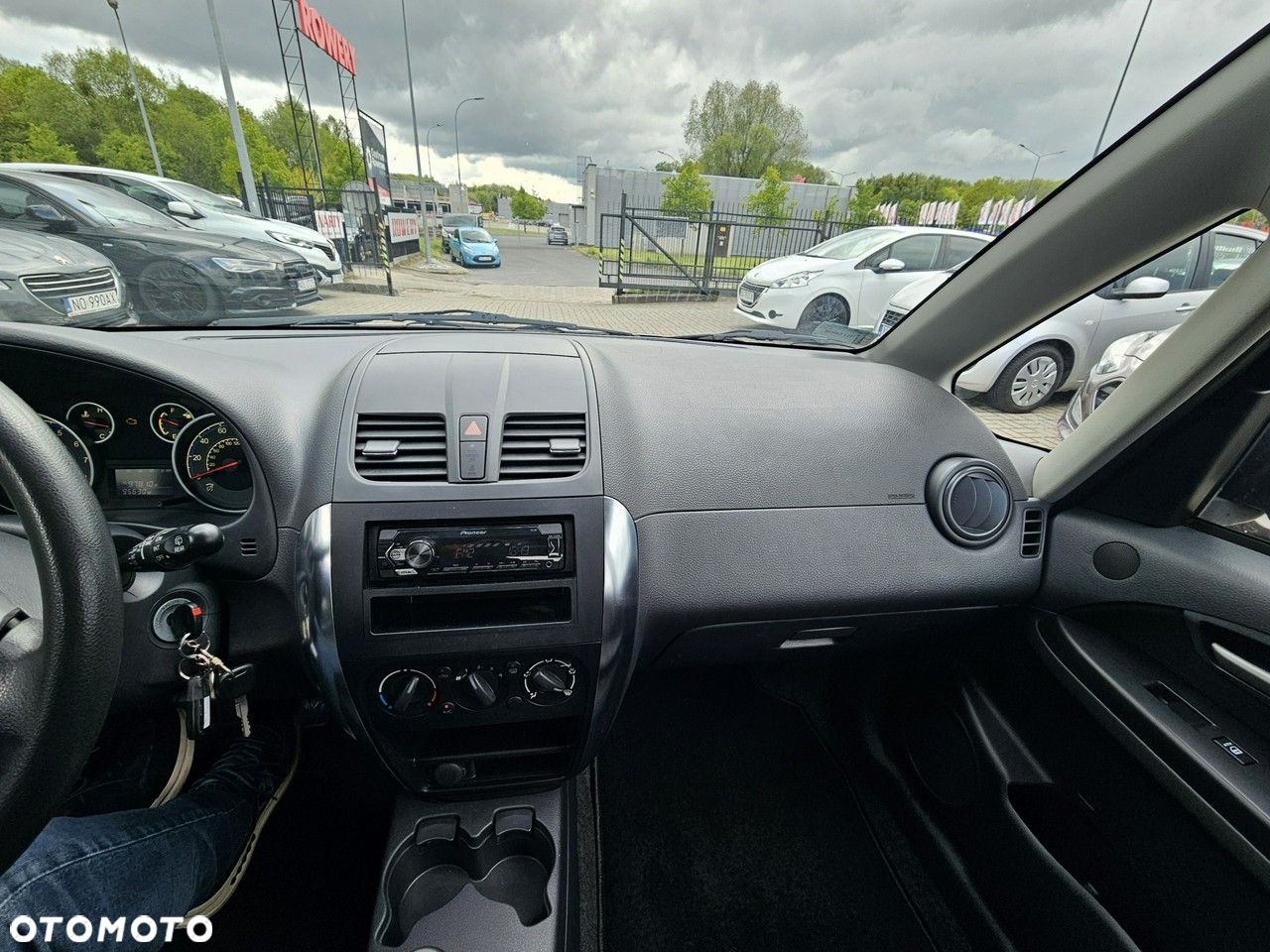 Suzuki SX4 - 18