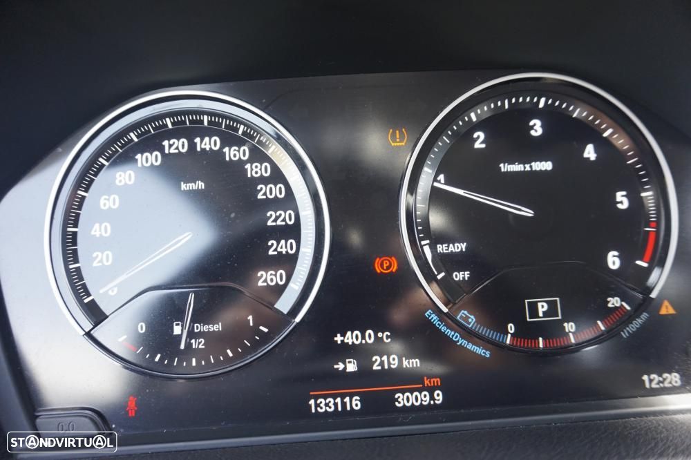 BMW 216 Gran Tourer d Aut. Advantage - 19