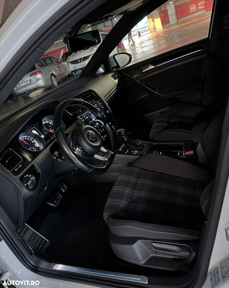 Volkswagen Golf 1.4 TSI BlueMotion Technology DSG Highline - 7