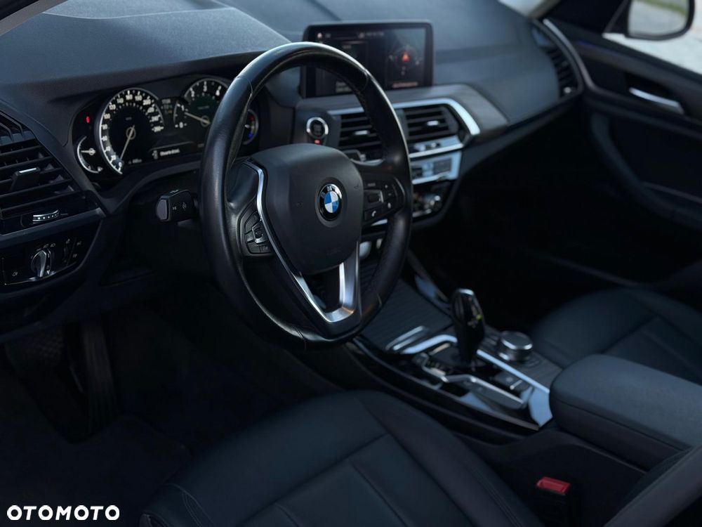 BMW X3 xDrive20i Advantage sport - 19