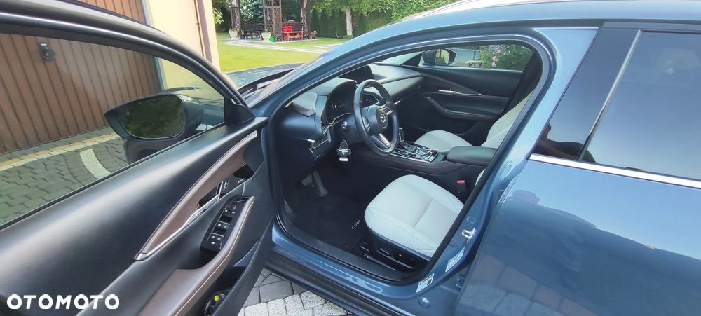 Mazda CX-30 - 12