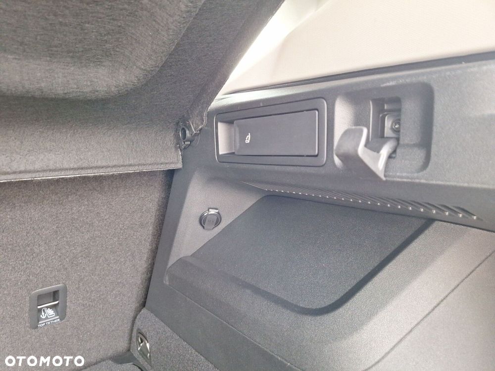 Volkswagen Tiguan 1.5 eHybrid PHEV 150kW Elegance DSG - 20