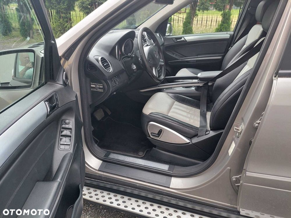 Mercedes-Benz ML - 7