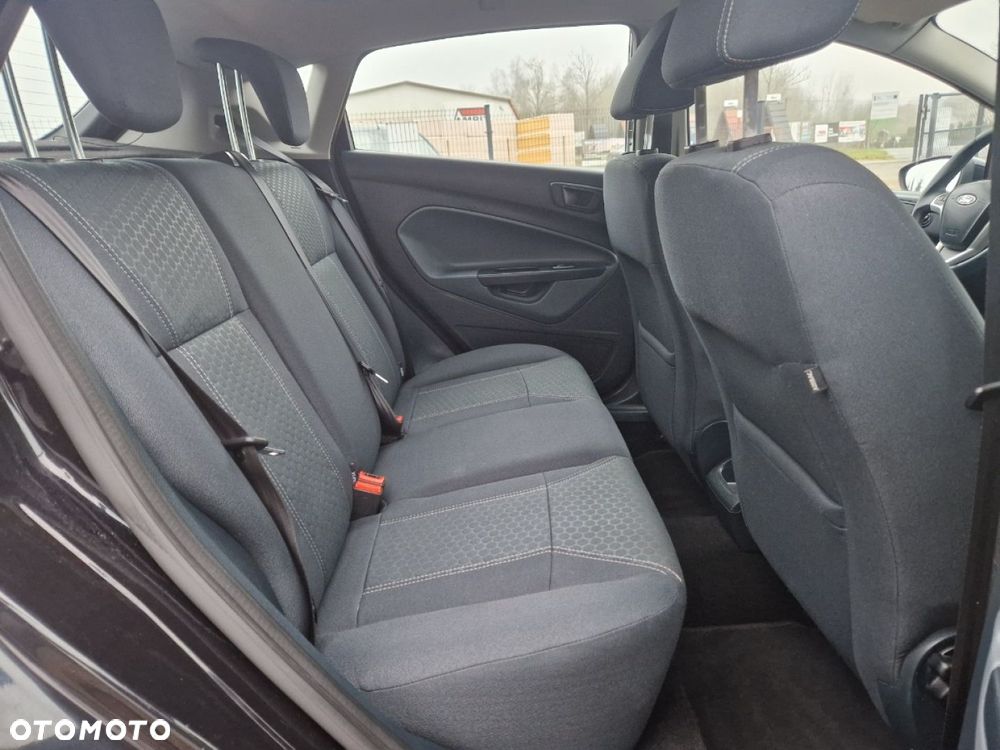 Ford Fiesta 1.4 Titanium - 18