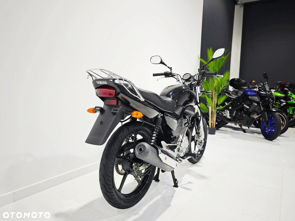 Yamaha YBR - 5