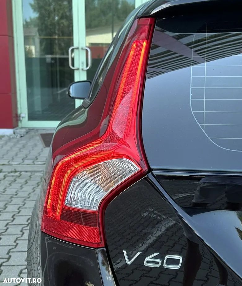 Volvo V60 - 30