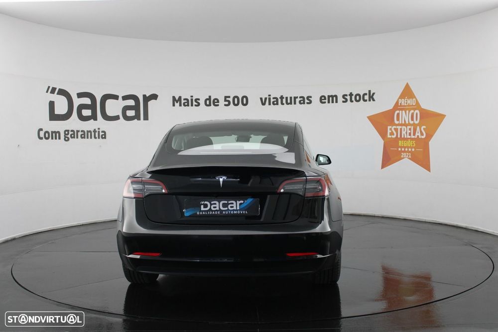 Tesla Model 3 Long Range Tração Traseira - 4