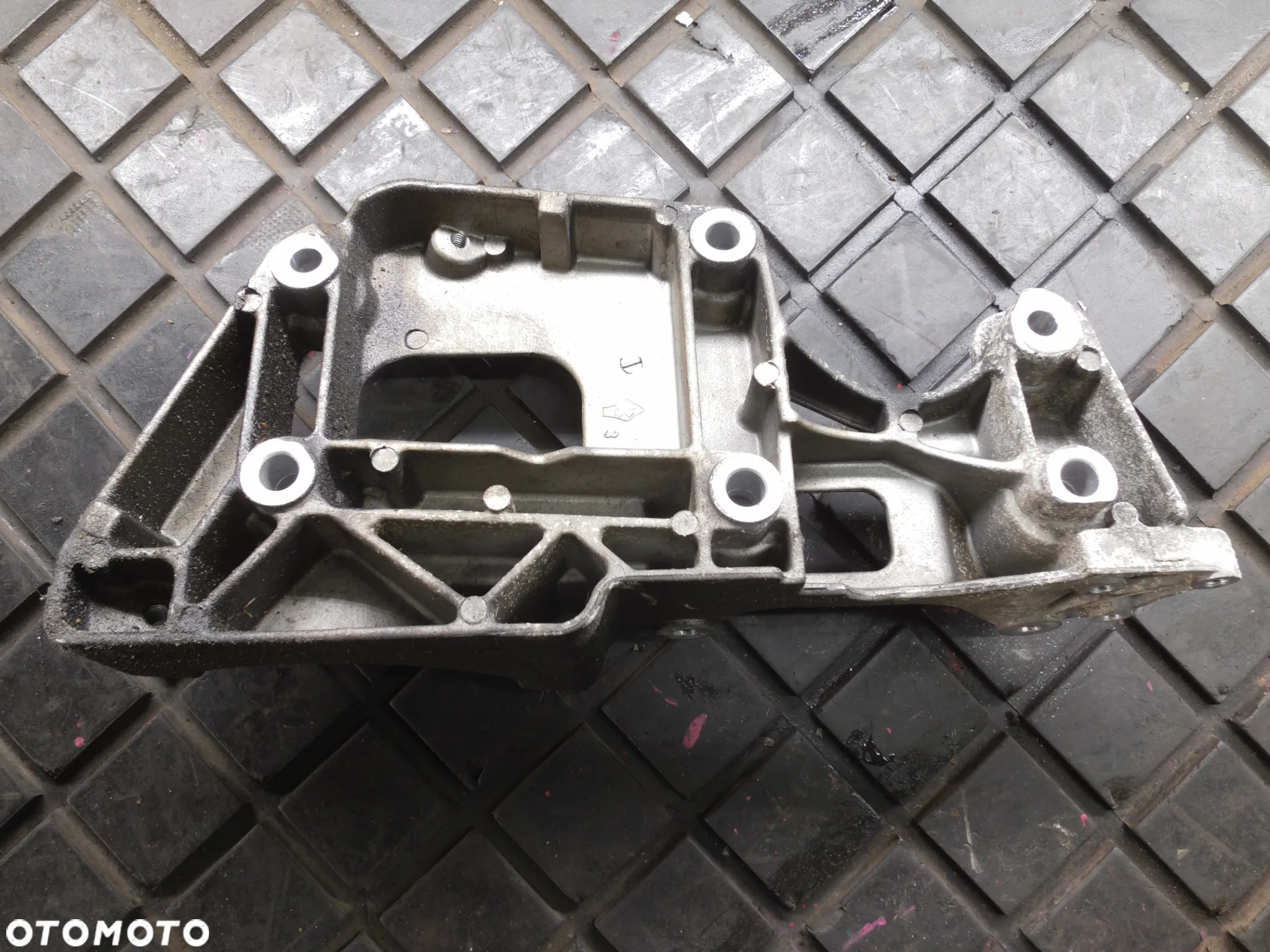 VW GOLF 6 VI 1.6 8V MPI BSE ŁAPA WSPORNIK SILNIKA PASSAT B6 2.0 FSI 06F903143F - 3