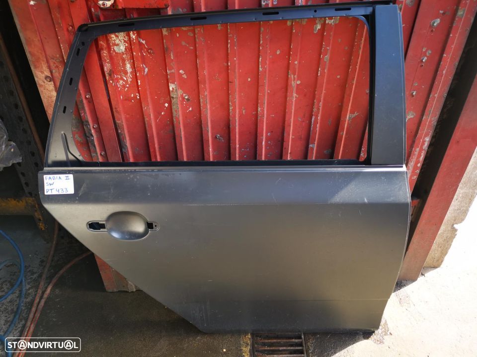 SKODA FABIA II COMBI PORTA TRÁS DIREITA - PT433 - 1