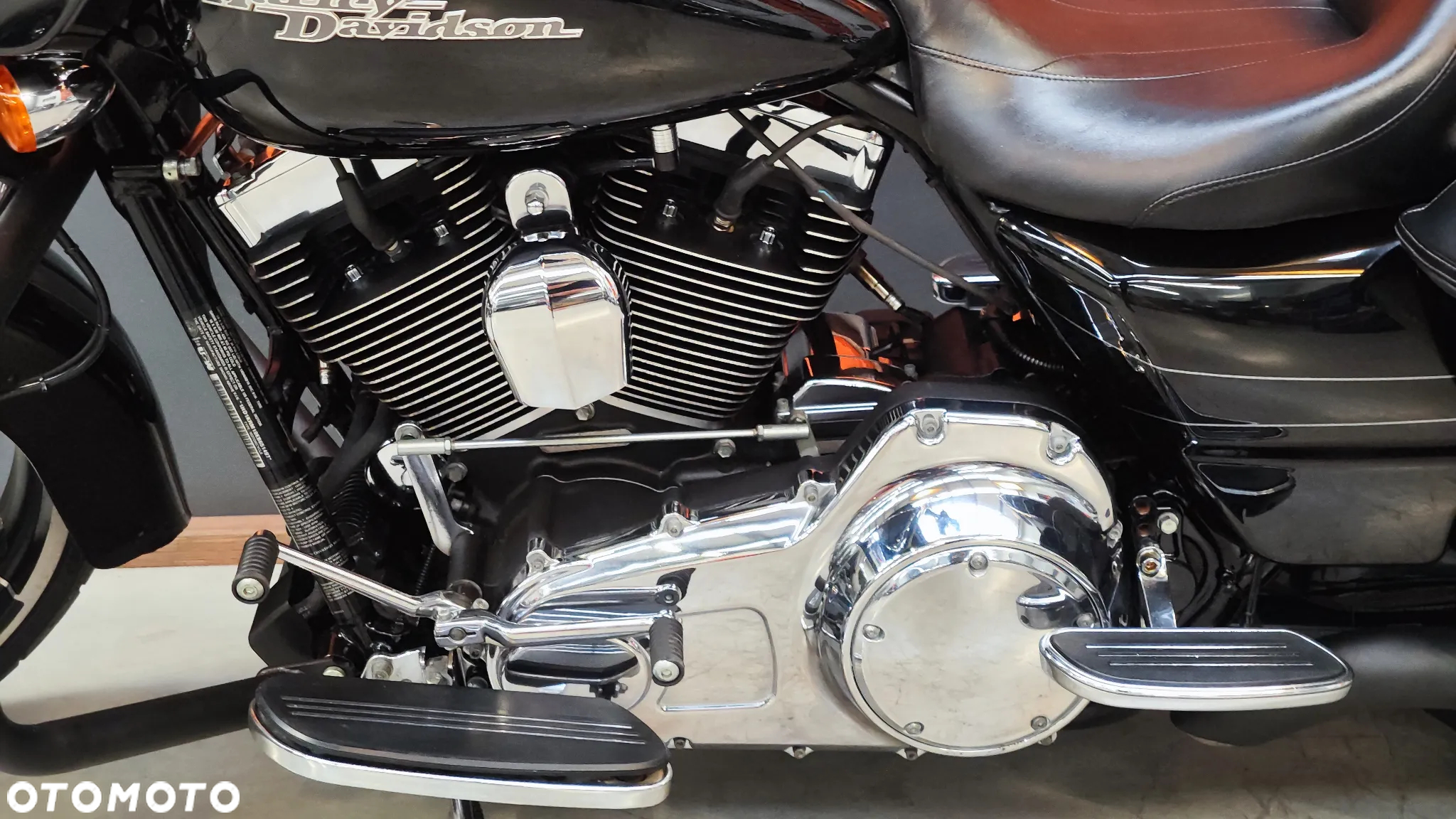 Harley-Davidson FLHXS Special - 18