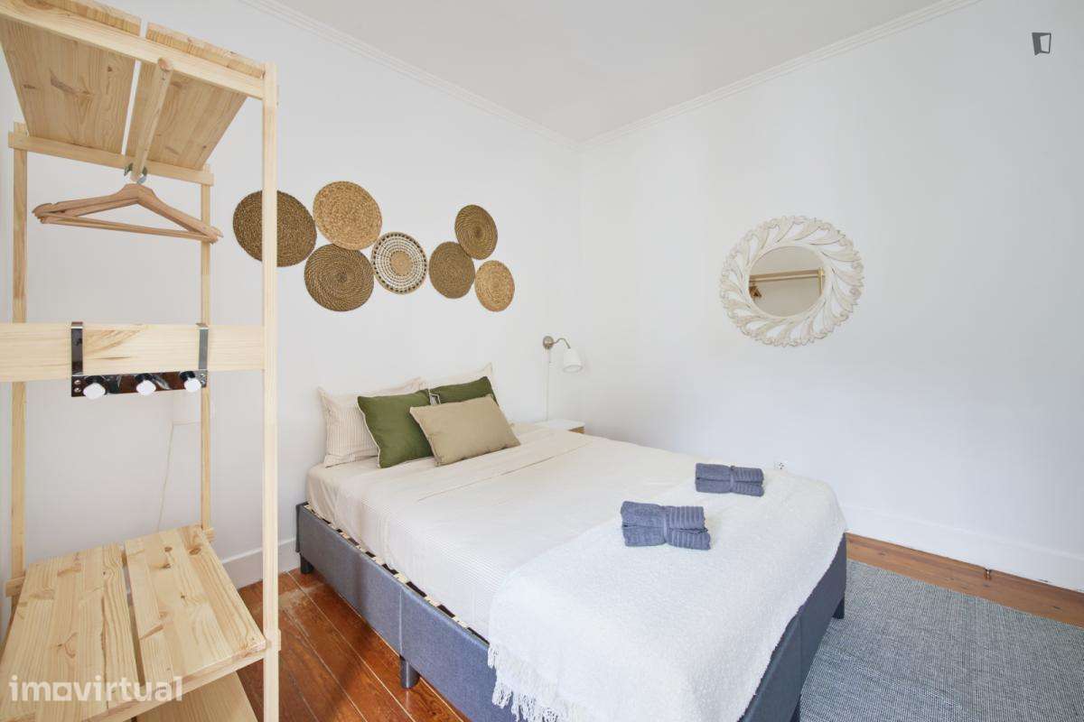 Quarto - localizado em Alameda Lisbon - Grande imagem: 5/43