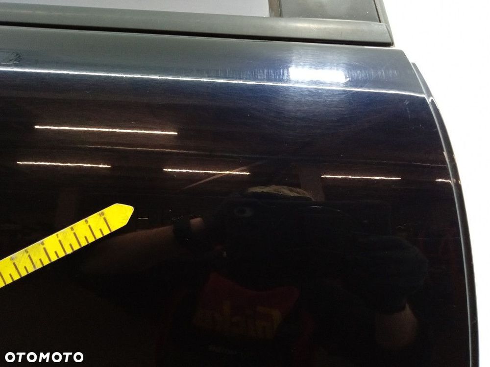 MERCEDES C W203 KOMBI DRZWI TYŁ PRAWE TYLNE 768 - 6