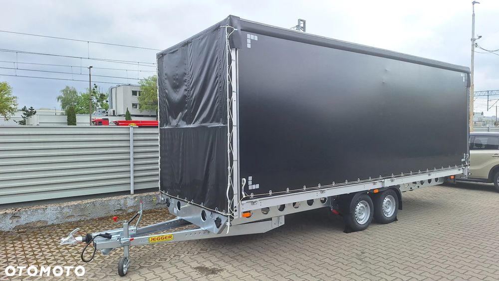 Iveco Daily 35S18HA8 zestaw międzynarodowy z przyczepą - 6