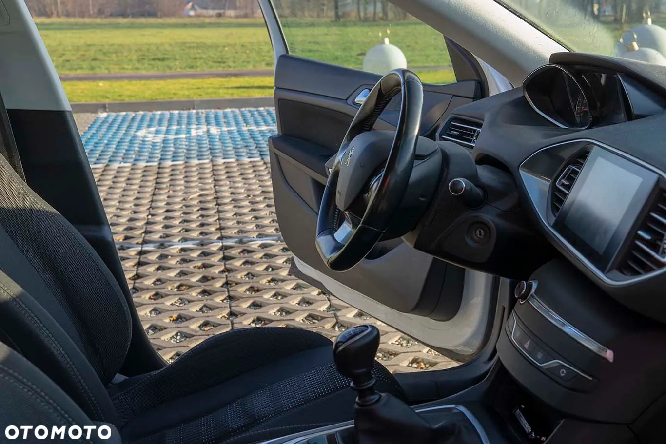 Peugeot 308 1.6 BlueHDi Active S&S - 8