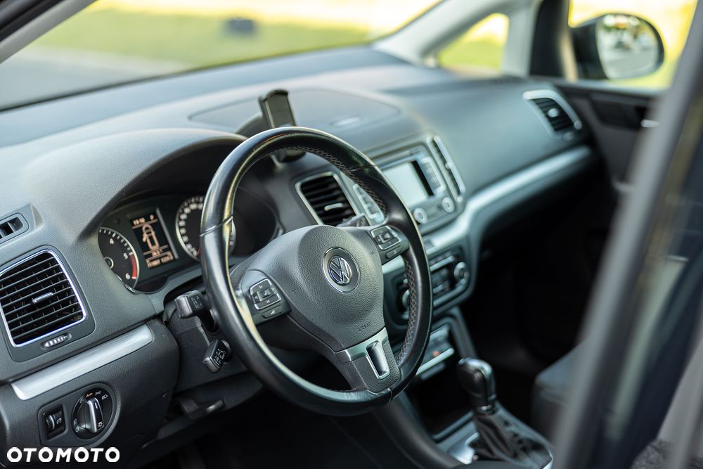Volkswagen Sharan 2.0 TDI DSG Blue Motion Style - 15