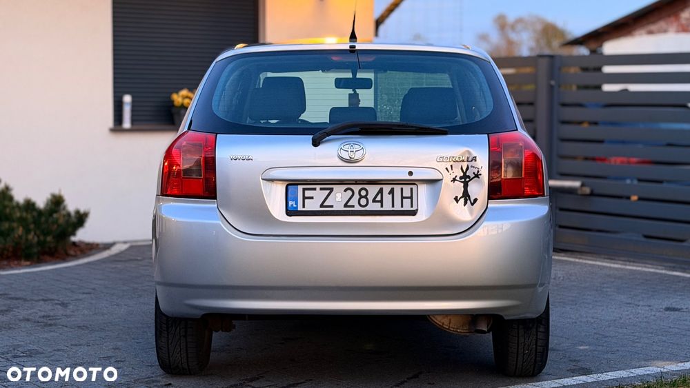 Toyota Corolla 1.6 VVT-i Edition - 6